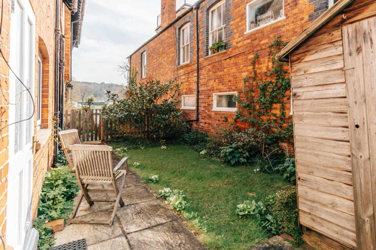 Ferienwohnung Water's Edge Henley-on-Thames Exterior foto